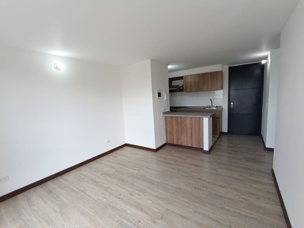 Apartamento de 3 alcobas en venta en Gran Granada, Bogotá, 62 m² · foto 3 de 20