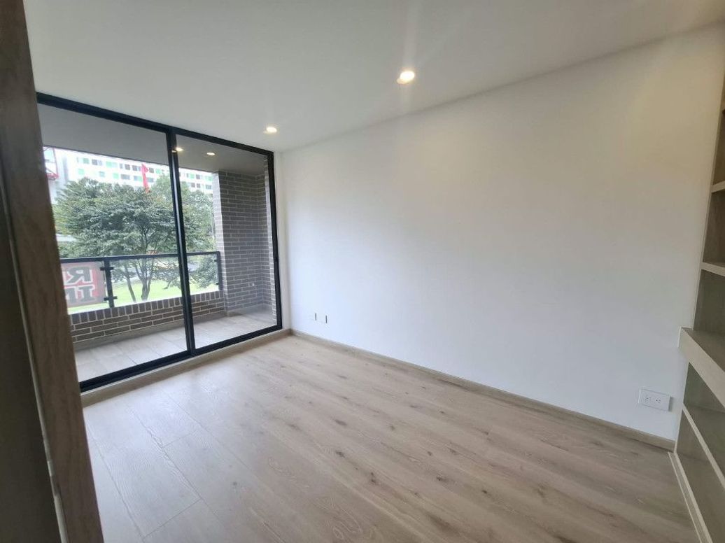 Apartamento de 3 alcobas en venta en La Esperanza Norte, Bogotá, 177 m² · foto 17 de 20