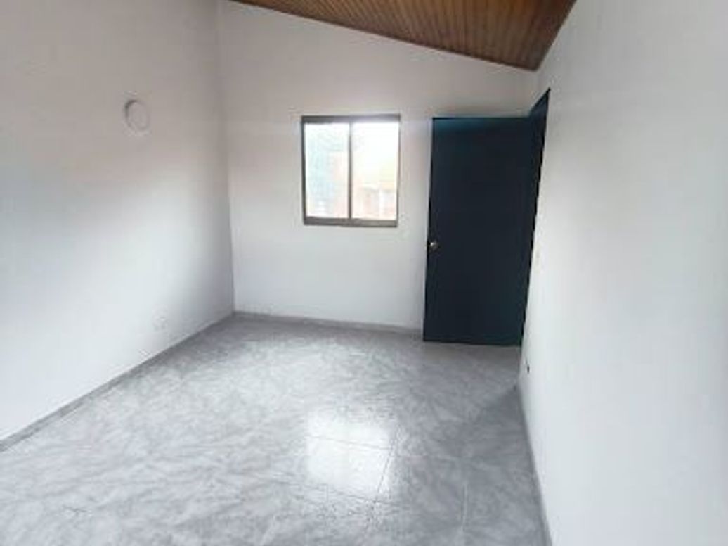 Casa de 3 alcobas en venta en Cofradía, Bogotá, 73 m² · foto 9 de 20