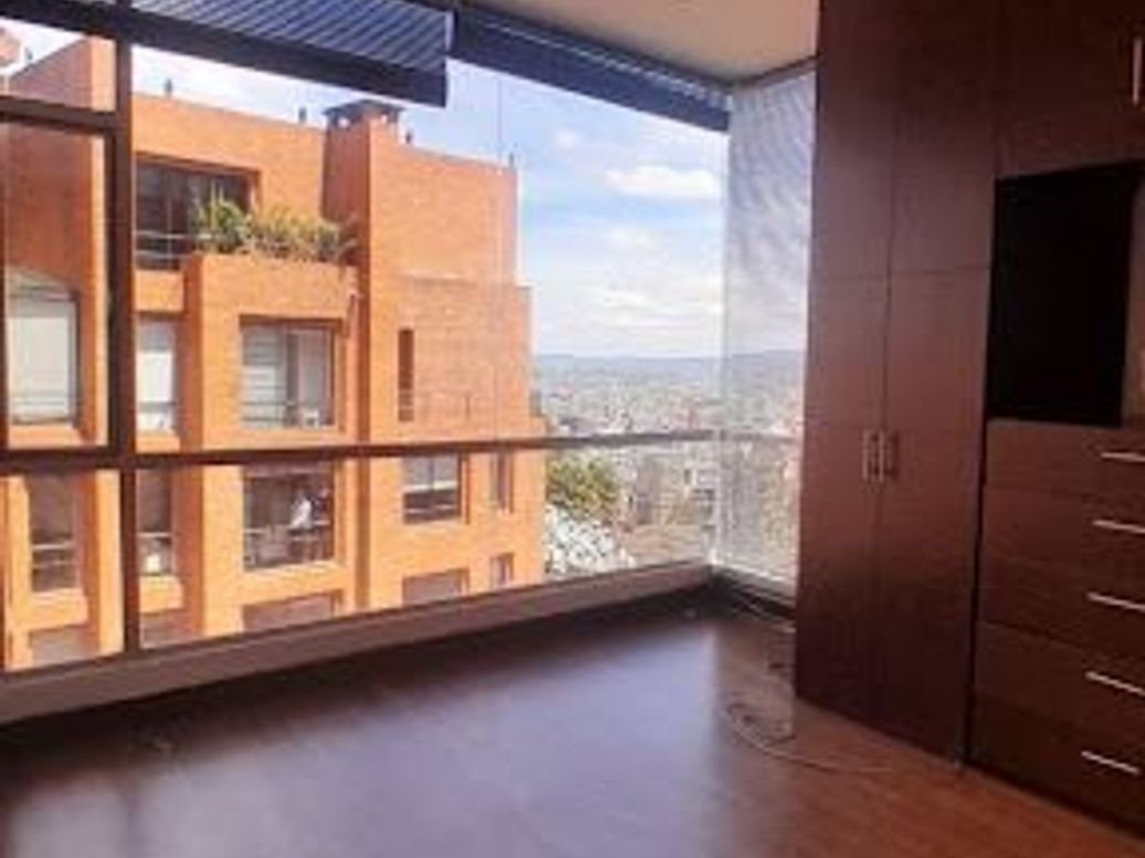 Apartaestudio en arriendo en Chapinero Alto, Bogotá, 59 m² · foto 4 de 17