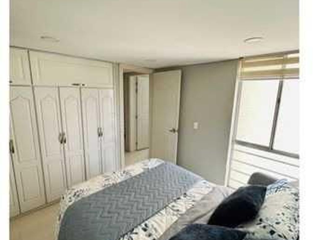 Apartamento de 3 alcobas en venta en Rafael Escamilla, Bogotá, 56 m² · foto 3 de 17