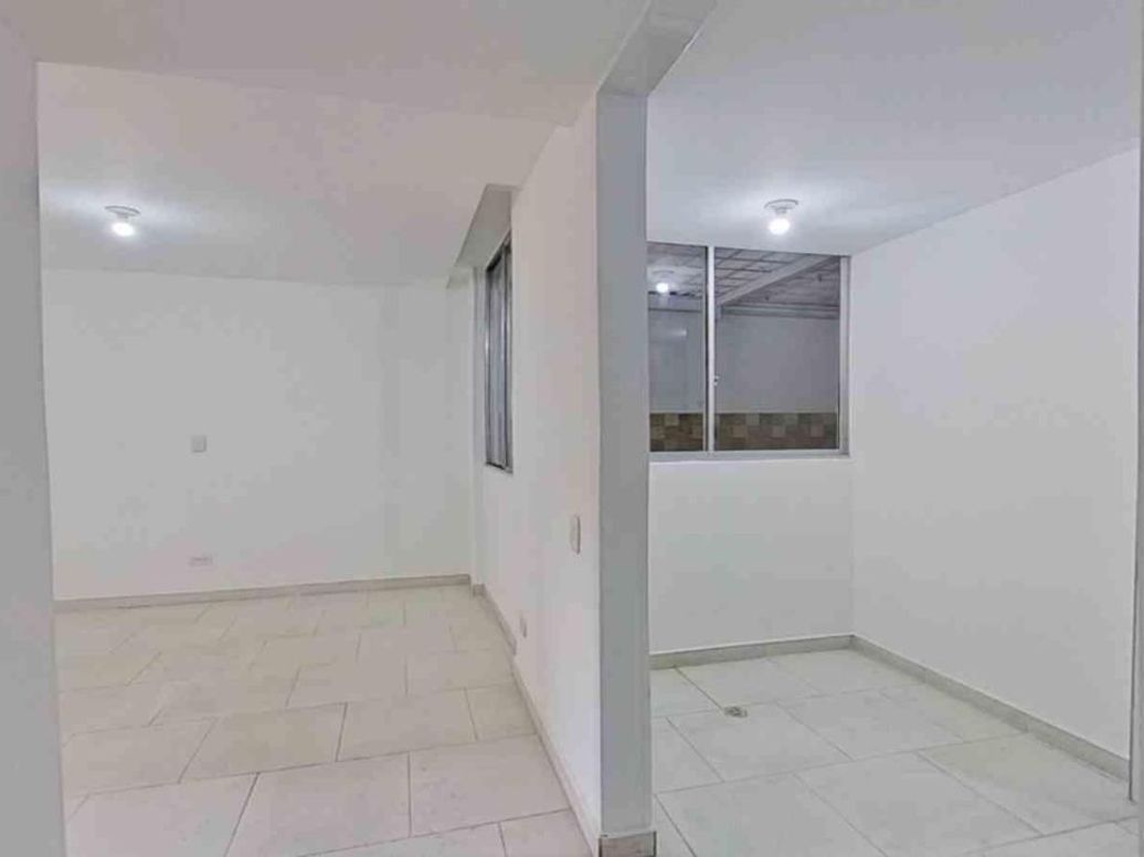 Apartamento de 2 alcobas en venta en Santa Catalina, Bogotá, 45 m² · foto 7 de 16