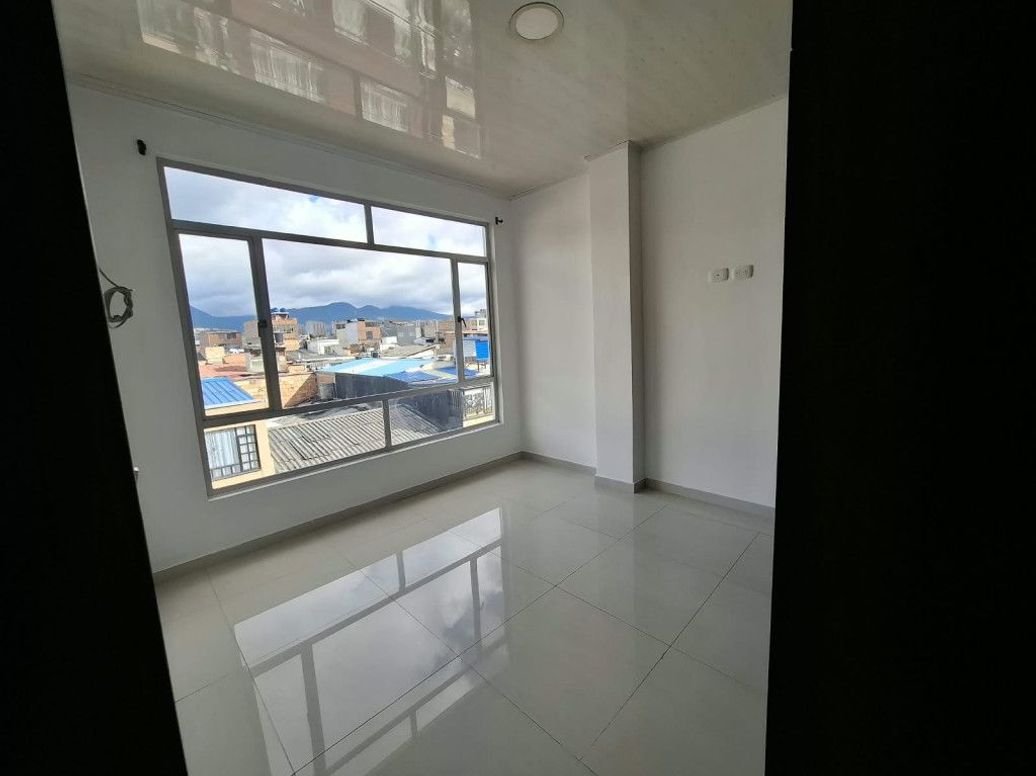 Apartamento de 2 alcobas en venta en San Rafael, Bogotá, 43 m² · foto 15 de 16