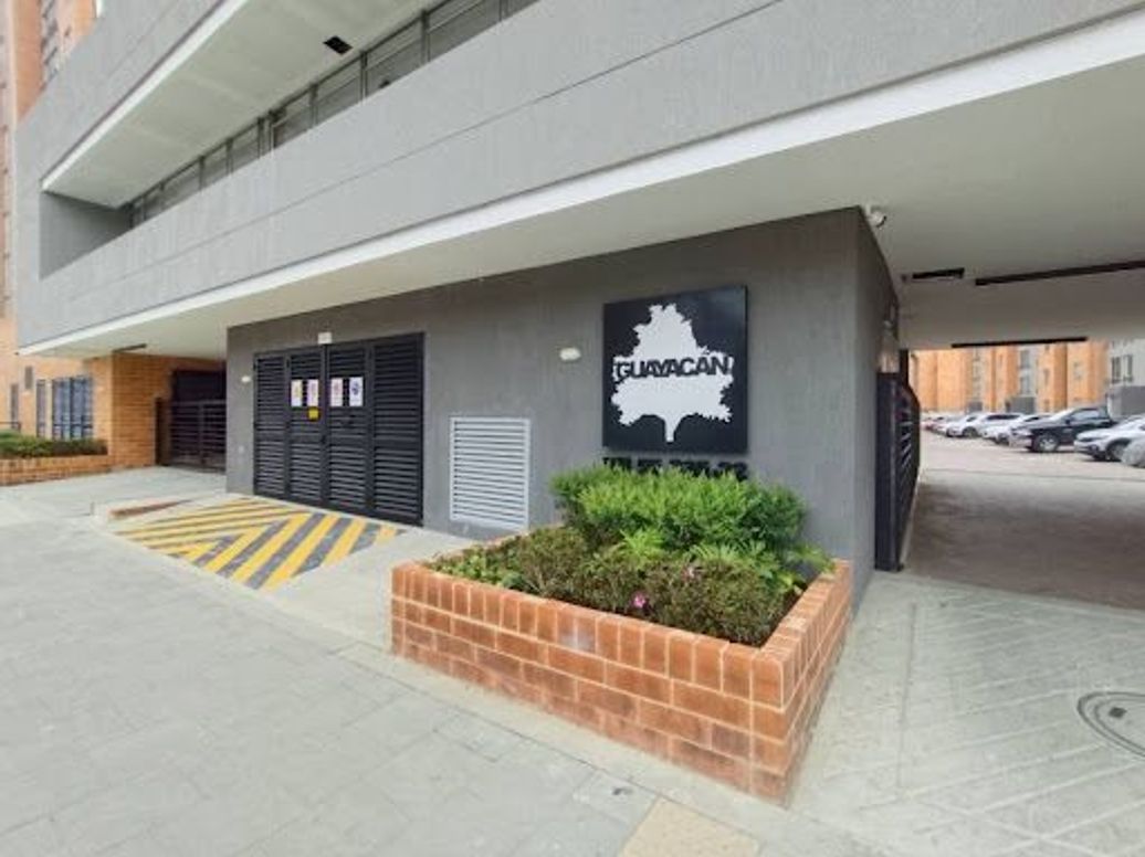 ARRIENDO de APARTAMENTO en LAGOS DE TORCA, BOGOTA en Casa Blanca
