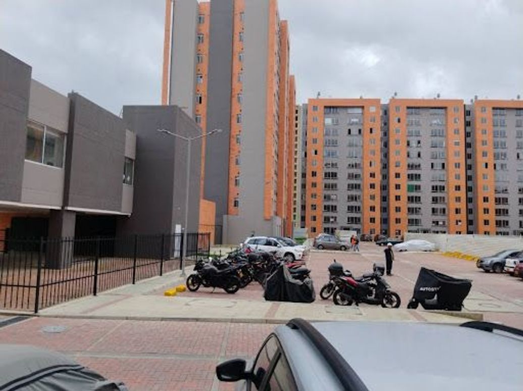 Apartamento de 2 alcobas en arriendo en Casa Blanca, Bogotá, 46 m² · foto 3 de 20