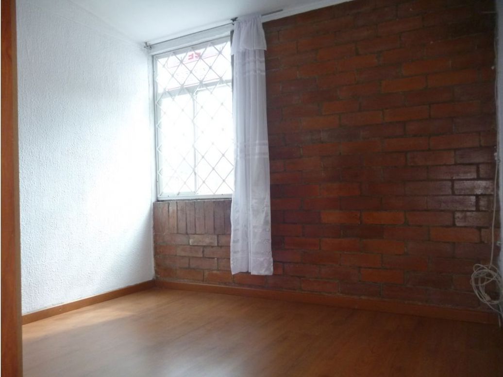 Casa de 4 alcobas en venta en Cr. La Balvanera, Bogotá, 60 m² · foto 15 de 20