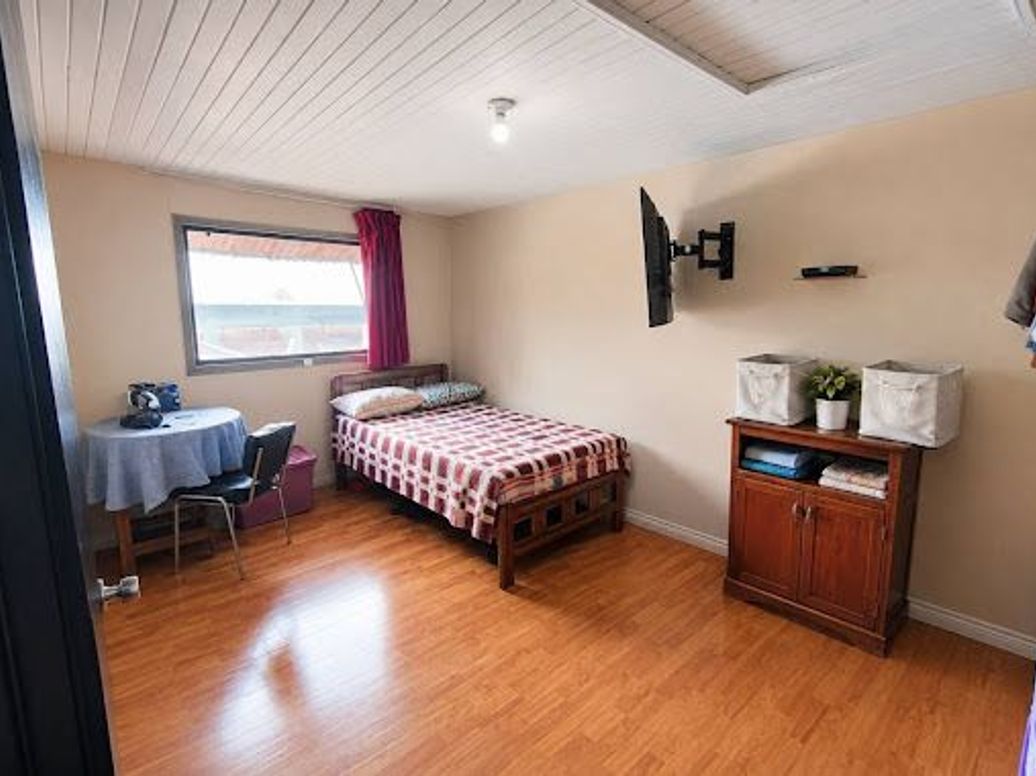 Casa de 7 alcobas en venta en Las Ferias, Bogotá, 277 m² · foto 13 de 20