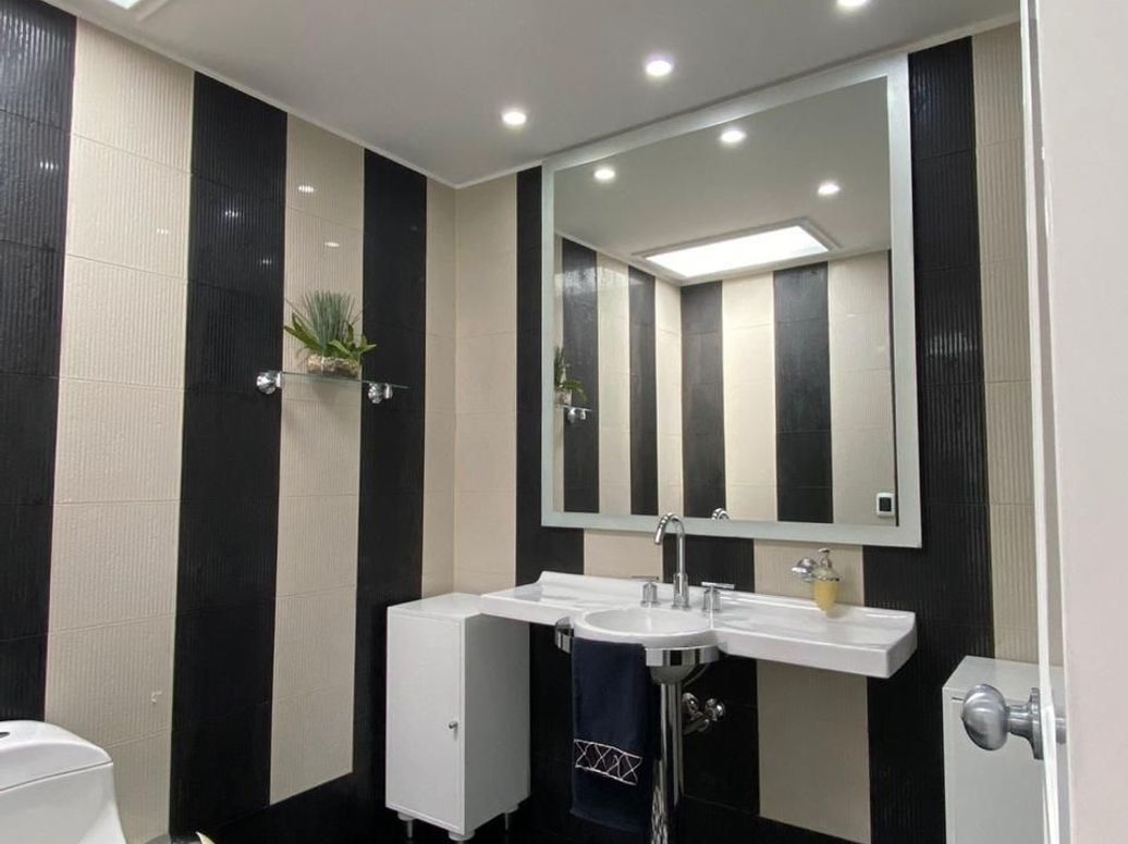 Apartamento de 4 alcobas en venta en Santa Barbara Central, Bogotá, 500 m² · foto 11 de 20