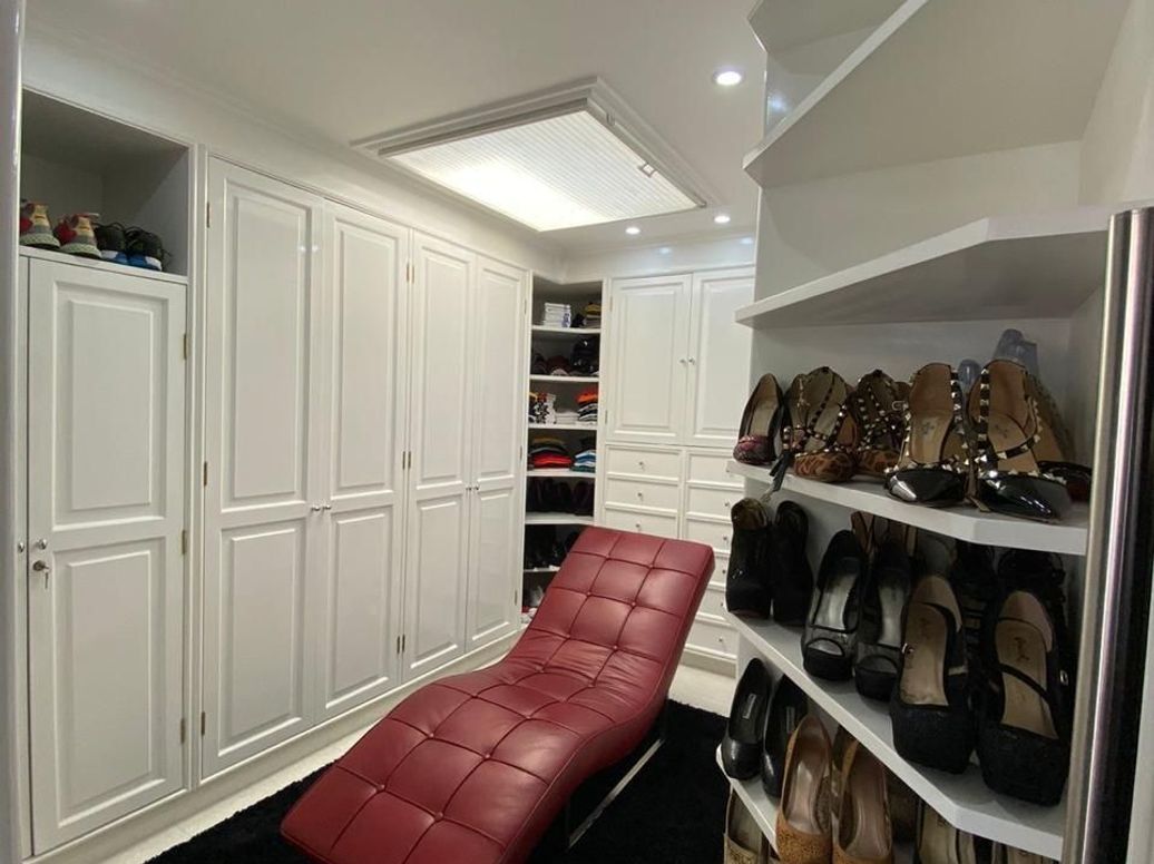 Apartamento de 4 alcobas en venta en Santa Barbara Central, Bogotá, 500 m² · foto 16 de 20