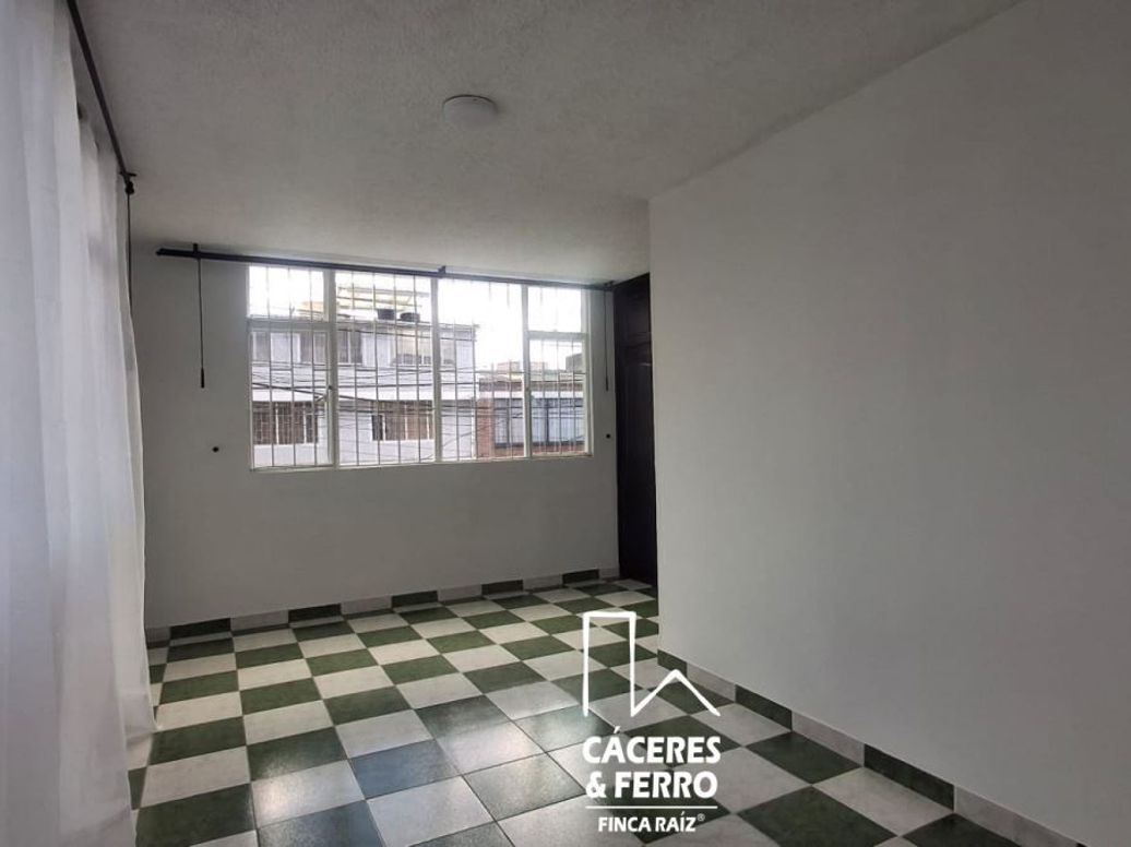 Casa de 12 alcobas en venta en La Soledad Norte, Bogotá, 340 m² · foto 9 de 20