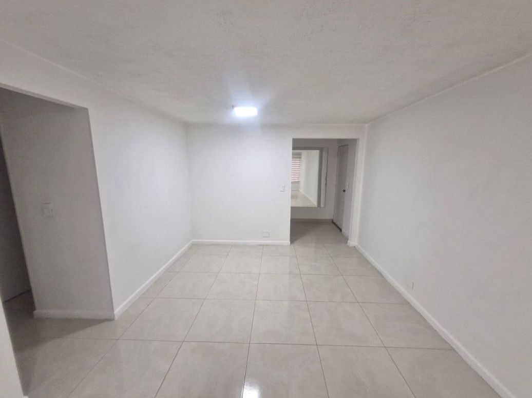 Apartamento de 3 alcobas en arriendo en Metropolis, Bogotá, 74 m² · foto 12 de 20