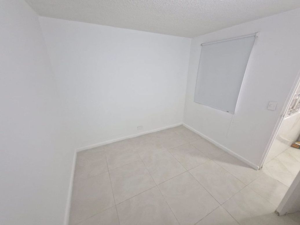 Apartamento de 3 alcobas en arriendo en Metropolis, Bogotá, 74 m² · foto 9 de 20