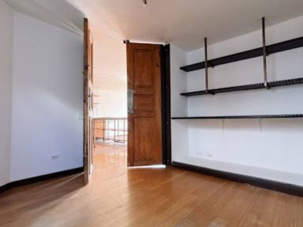 Apartamento de 3 alcobas en venta en La Macarena, Bogotá, 98 m² · foto 9 de 20