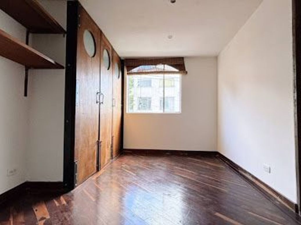 Apartamento de 3 alcobas en venta en La Macarena, Bogotá, 98 m² · foto 19 de 20