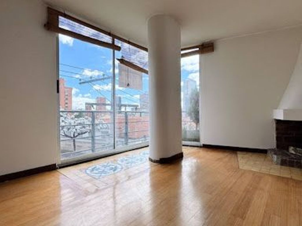 Apartamento de 3 alcobas en venta en La Macarena, Bogotá, 98 m² · foto 13 de 20