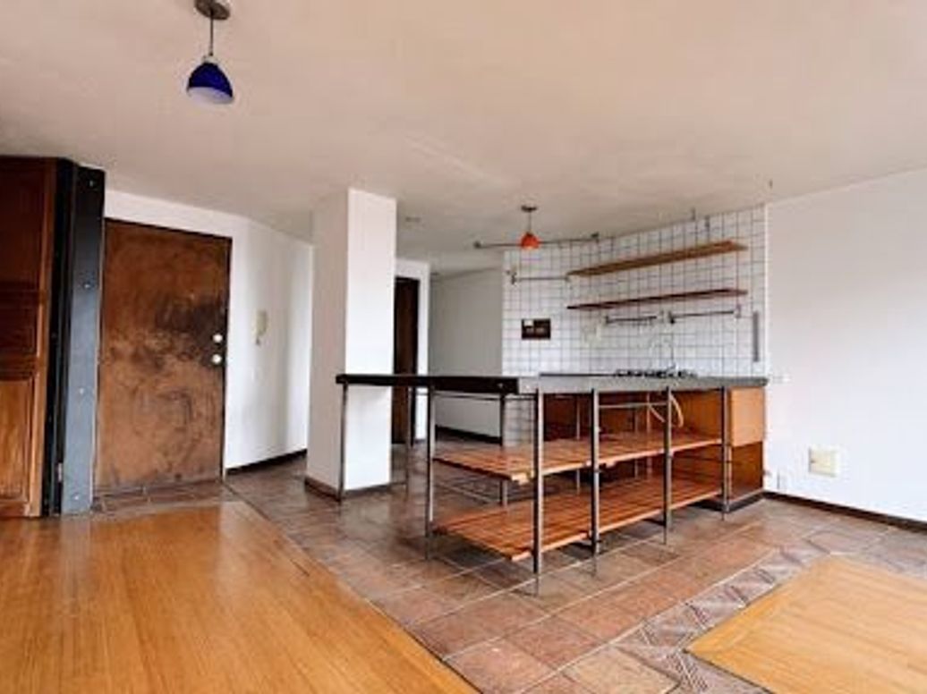 Apartamento de 3 alcobas en venta en La Macarena, Bogotá, 98 m² · foto 6 de 20