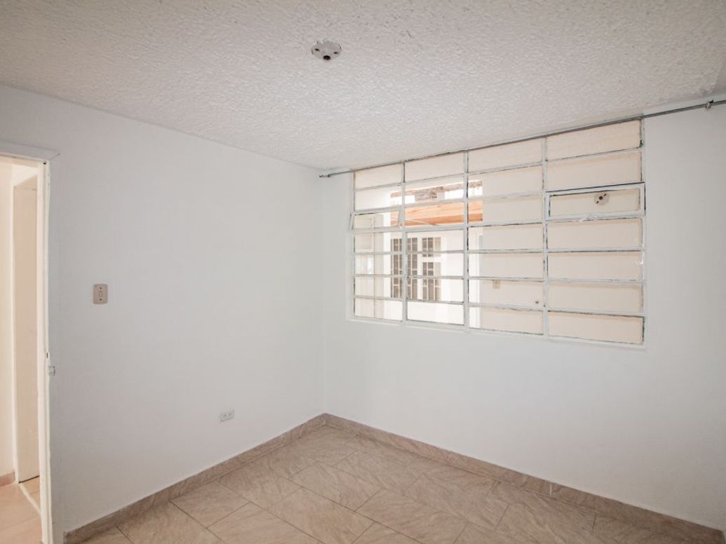Apartamento de 3 alcobas en arriendo en Floralia I Sector, Bogotá, 80 m² · foto 8 de 17