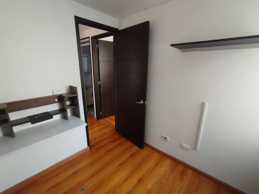 Apartamento de 3 alcobas en venta en Alcaparros, Bogotá, 60 m² · foto 6 de 20