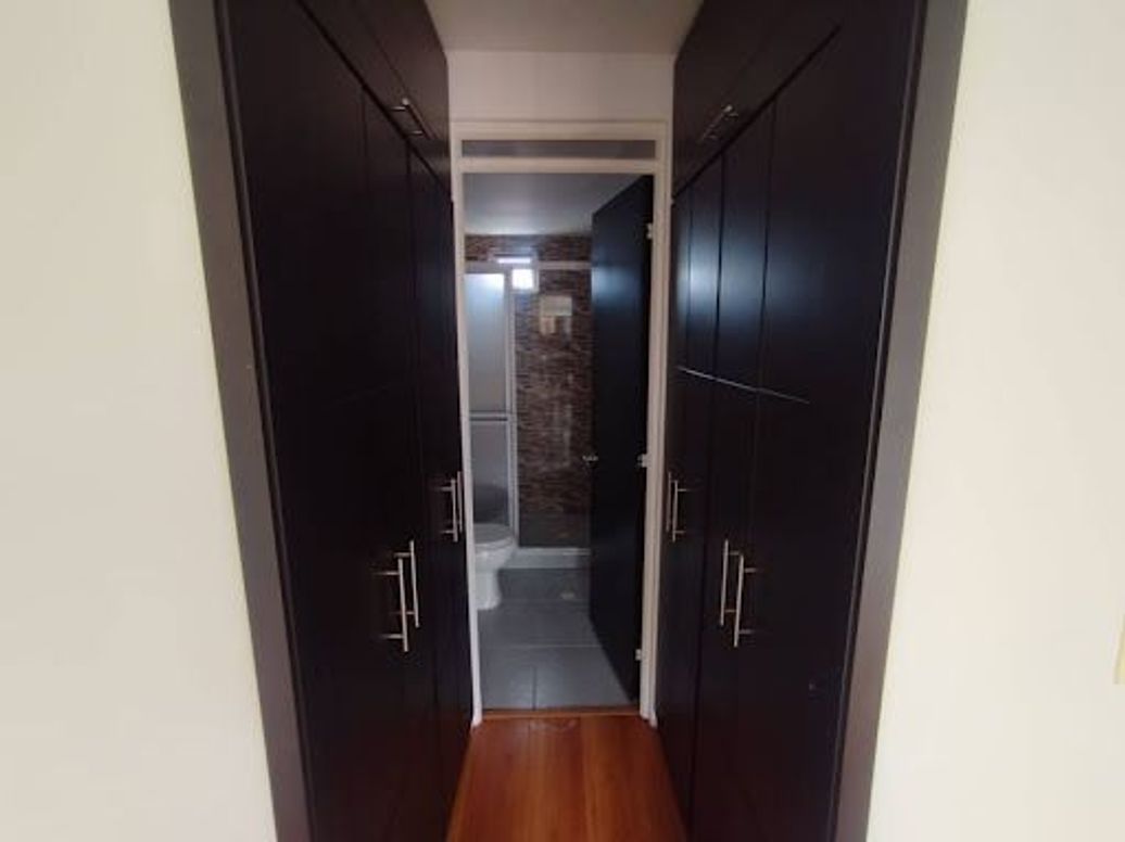 Apartamento de 3 alcobas en venta en Alcaparros, Bogotá, 60 m² · foto 10 de 20