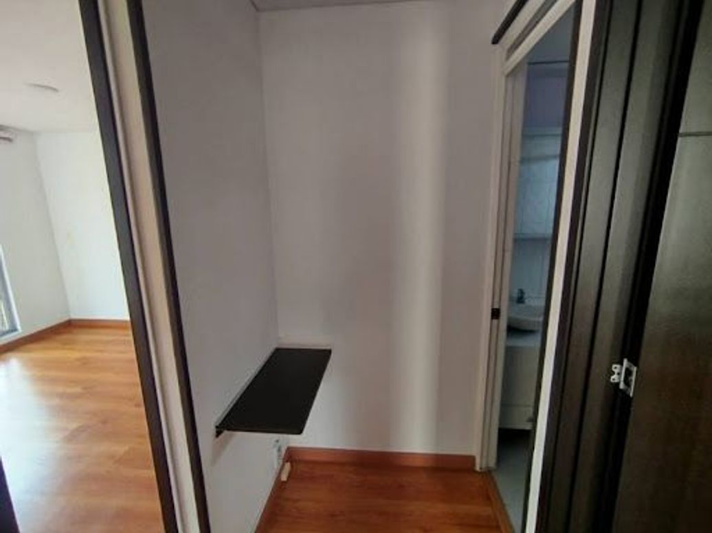 Apartamento de 3 alcobas en venta en Alcaparros, Bogotá, 60 m² · foto 7 de 20
