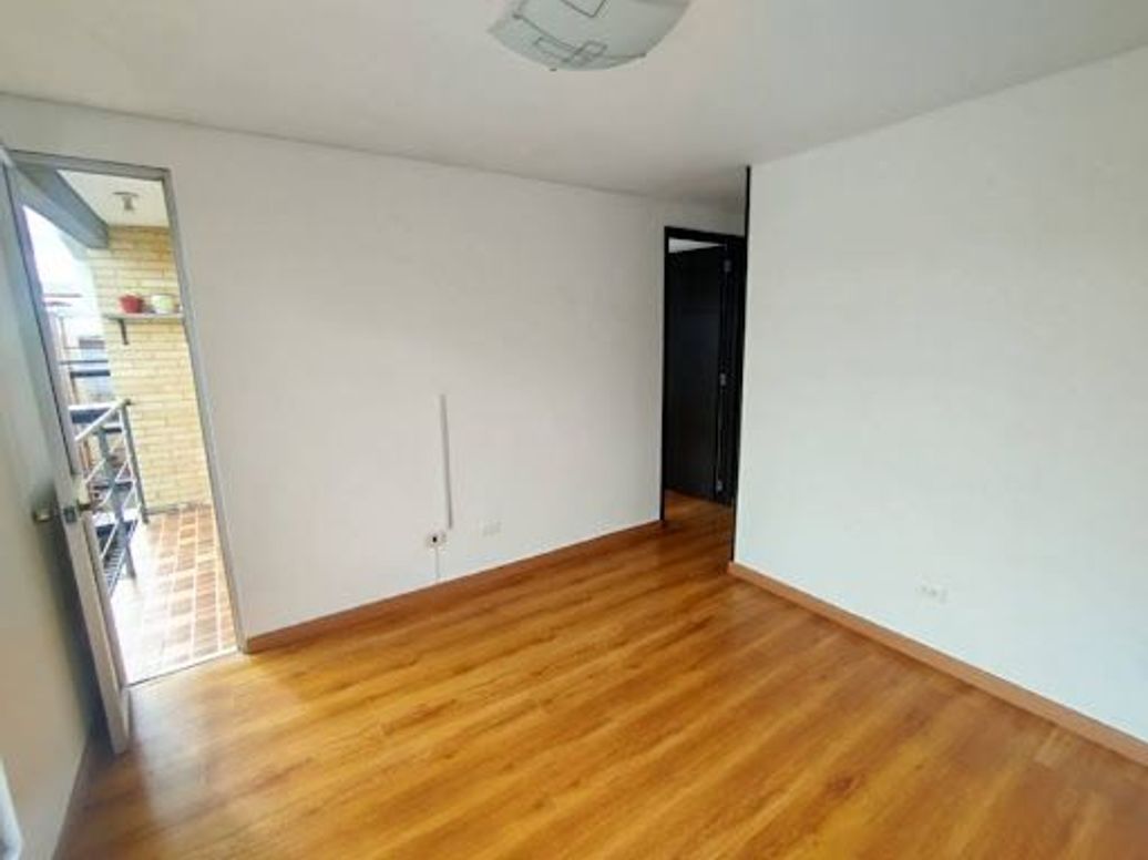 Apartamento de 3 alcobas en venta en Alcaparros, Bogotá, 60 m² · foto 13 de 20
