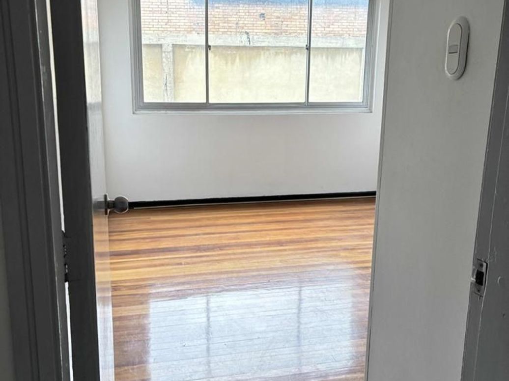 Apartamento de 2 alcobas en venta en Las Nieves, Bogotá, 74 m² · foto 9 de 20
