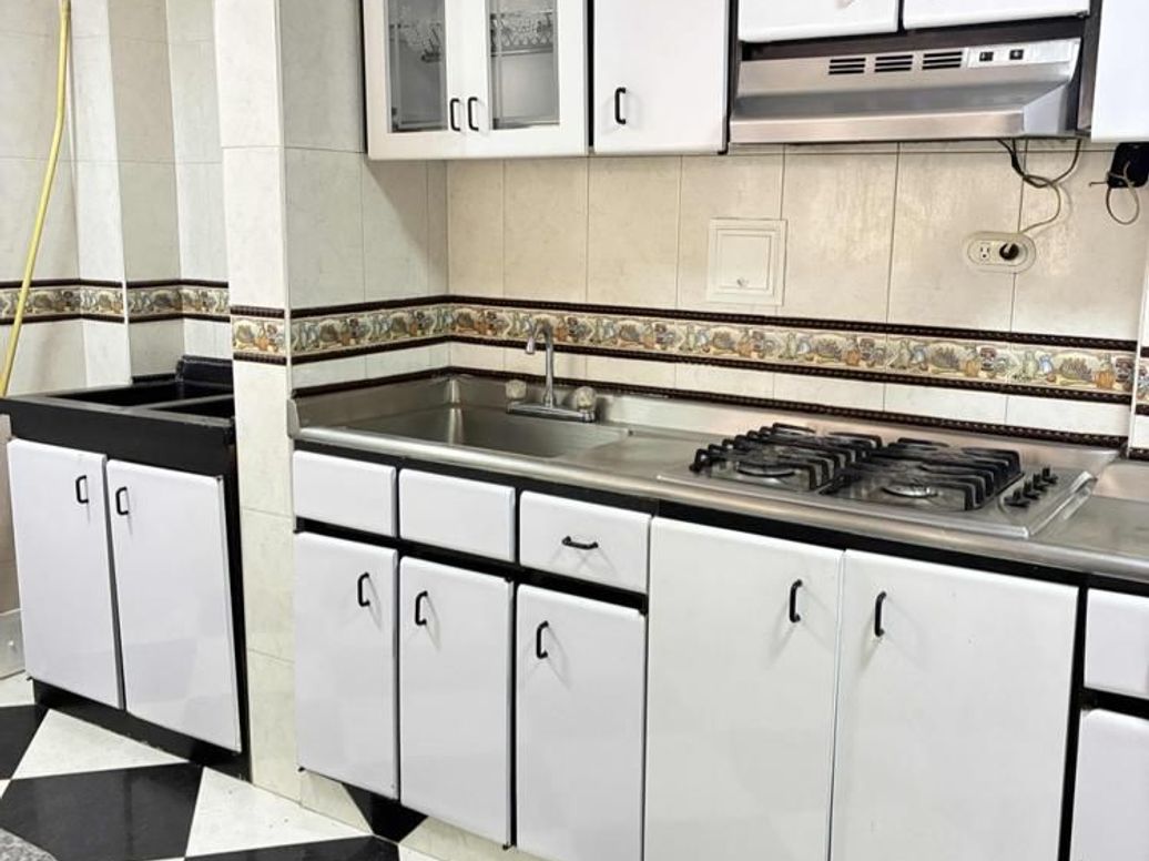 Apartamento de 2 alcobas en venta en Las Nieves, Bogotá, 74 m² · foto 6 de 20
