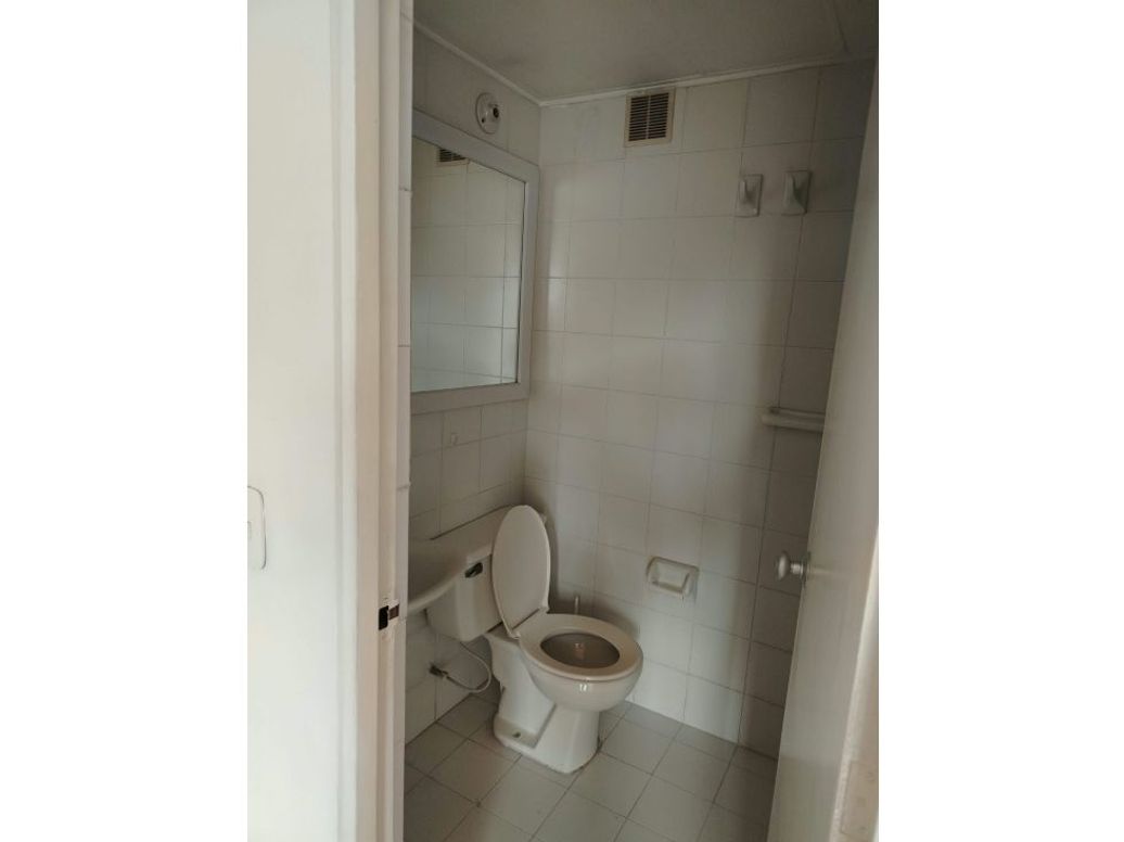 Apartamento de 3 alcobas en venta en Mirandela, Bogotá, 72 m² · foto 12 de 15