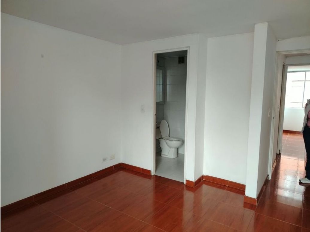 Apartamento de 3 alcobas en venta en Mirandela, Bogotá, 72 m² · foto 5 de 15
