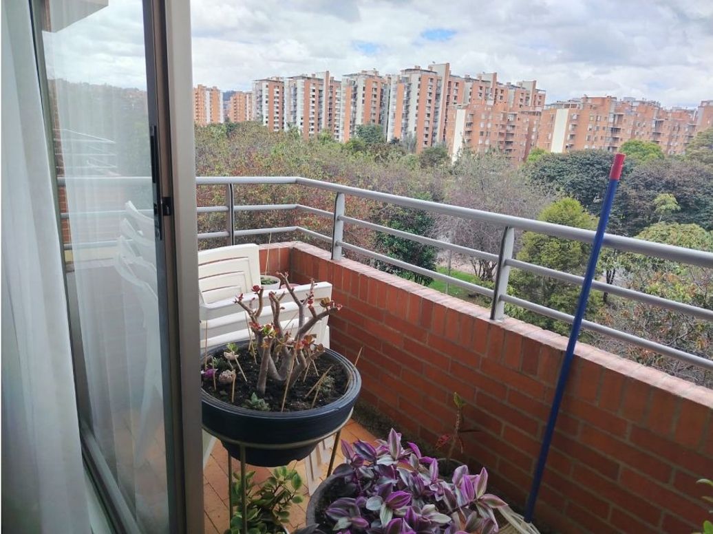 Apartamento de 3 alcobas en venta en Mazurén, Bogotá, 105 m² · foto 16 de 17