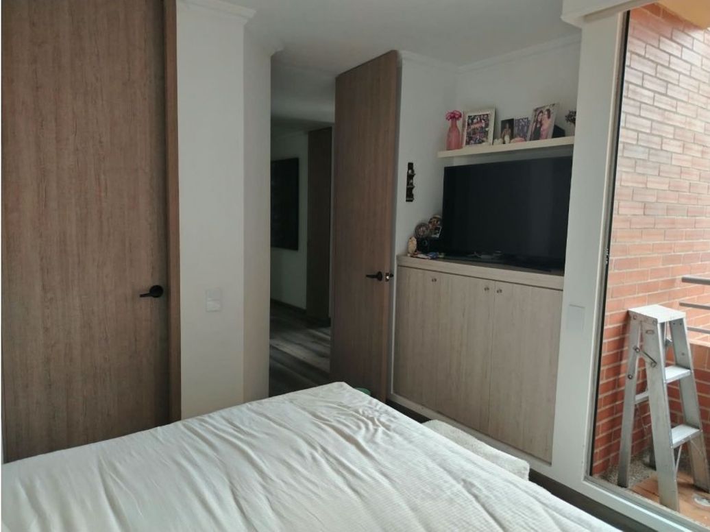 Apartamento de 3 alcobas en venta en Mazurén, Bogotá, 105 m² · foto 8 de 17