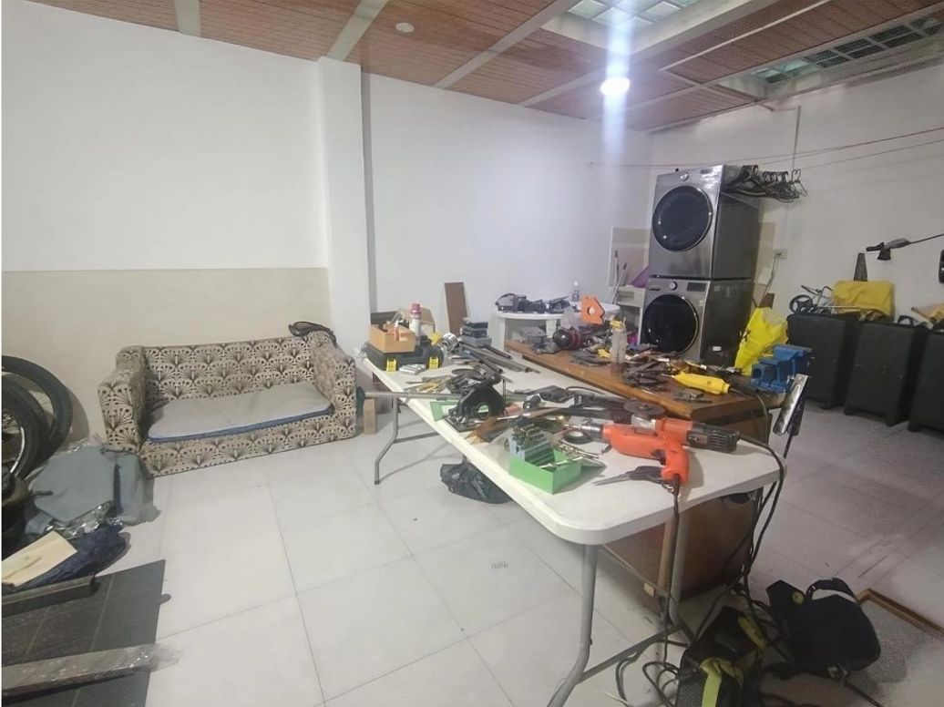 Casa de 12 alcobas en venta en Ciudad Jardín Norte, Bogotá, 560 m² · foto 9 de 20
