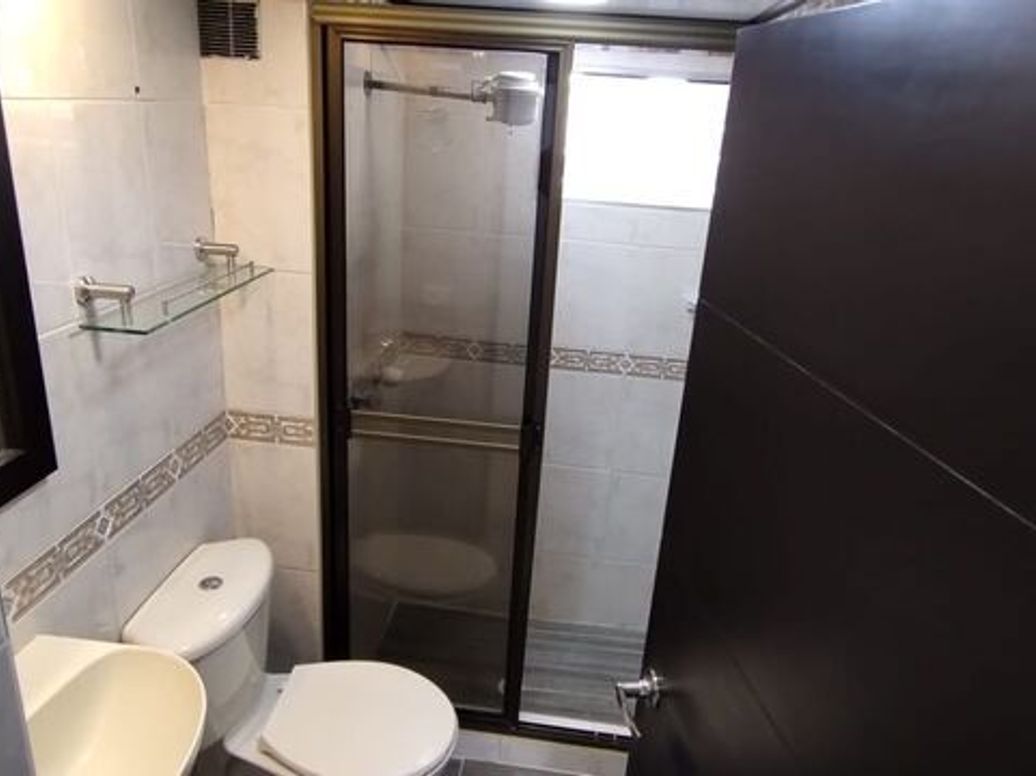 Apartamento de 3 alcobas en venta en Floresta Sur, Bogotá, 76 m² · foto 6 de 12