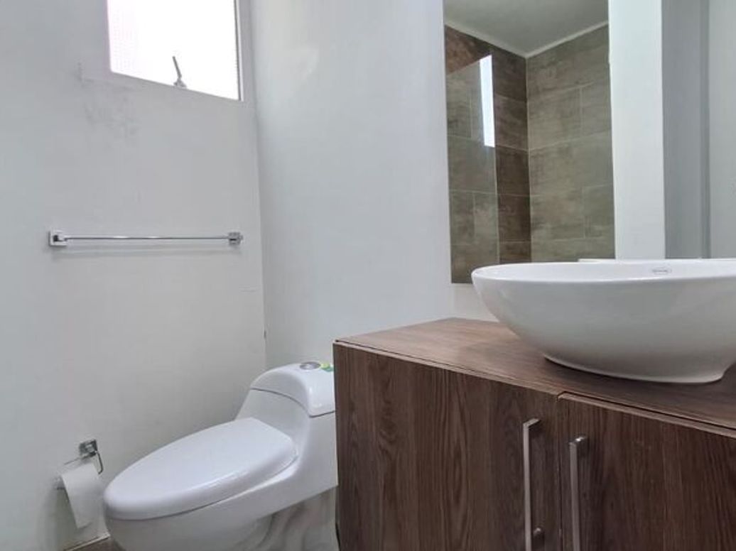 Apartamento de 3 alcobas en venta en Chico Norte Et. Ii, Bogotá, 118 m² · foto 3 de 20