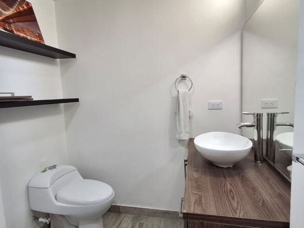 Apartamento de 3 alcobas en venta en Chico Norte Et. Ii, Bogotá, 118 m² · foto 6 de 20