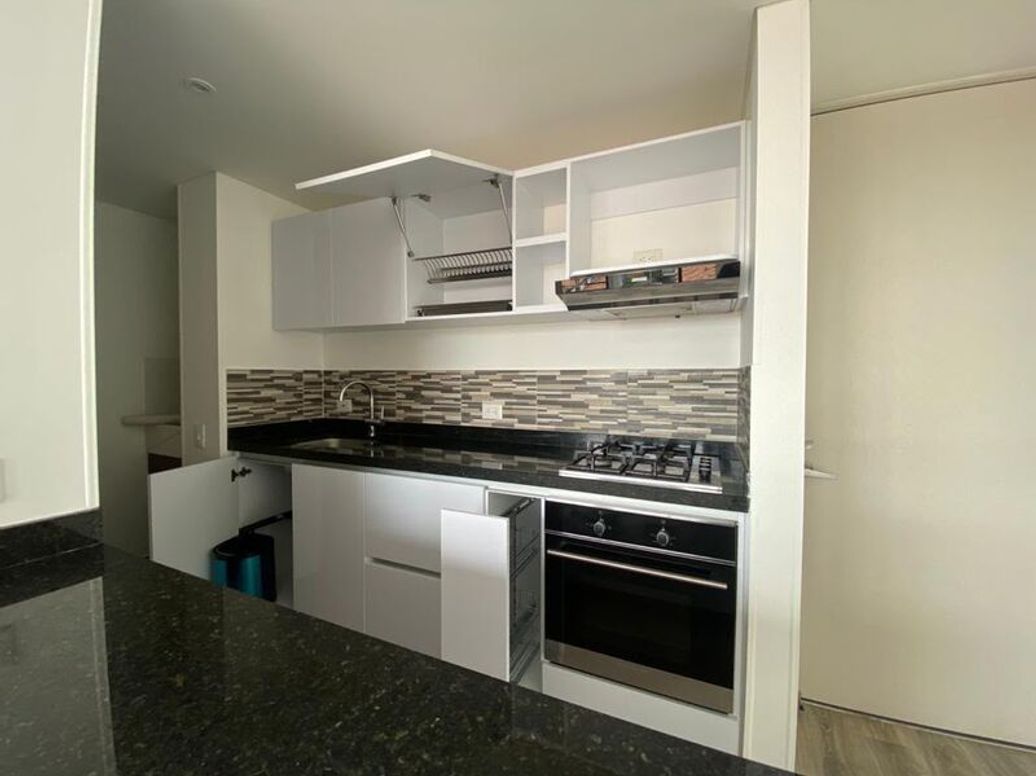 Apartamento de 3 alcobas en venta en Los Andes, Bogotá, 89 m² · foto 6 de 20