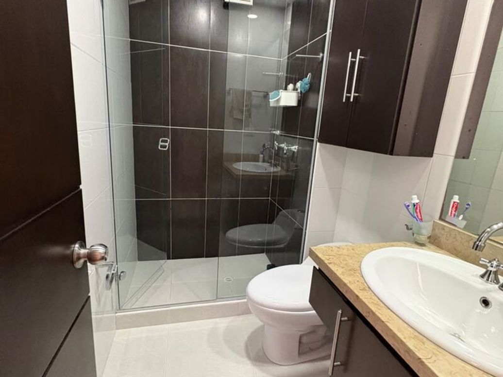 Apartamento de 3 alcobas en venta en Campin Occidental, Bogotá, 91 m² · foto 13 de 20