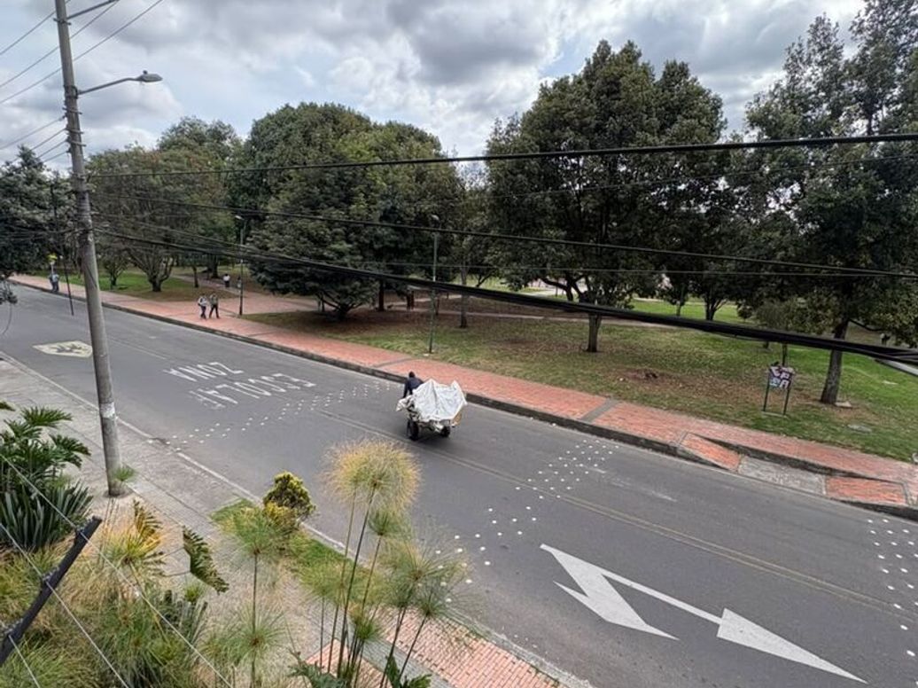 Apartamento de 3 alcobas en venta en Campin Occidental, Bogotá, 91 m² · foto 6 de 20