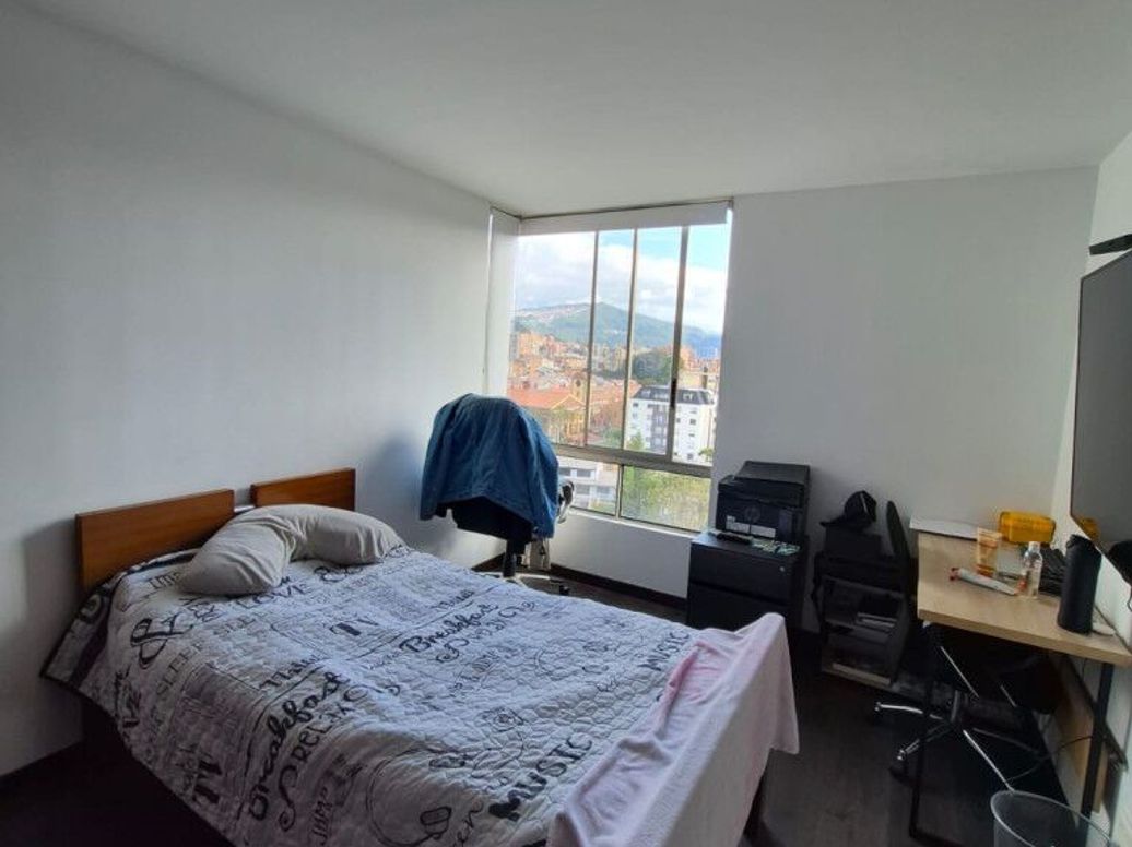 Apartamento de 4 alcobas en venta en Ub. El Dorado, Bogotá, 127 m² · foto 17 de 20