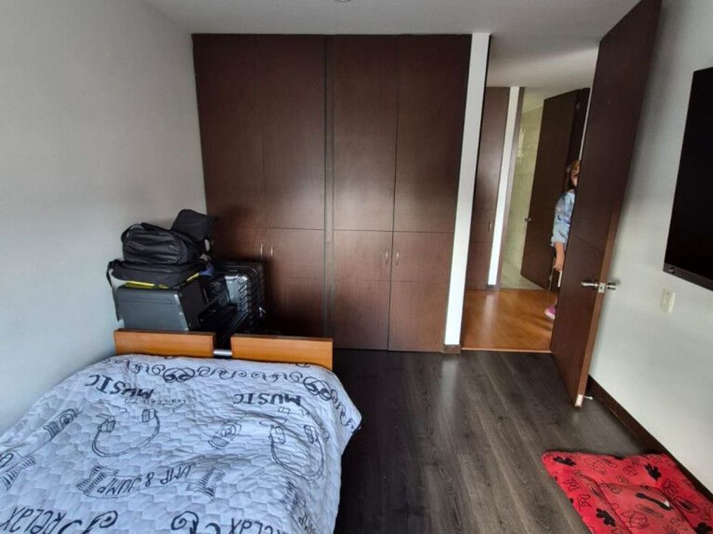 Apartamento de 4 alcobas en venta en Ub. El Dorado, Bogotá, 127 m² · foto 16 de 20