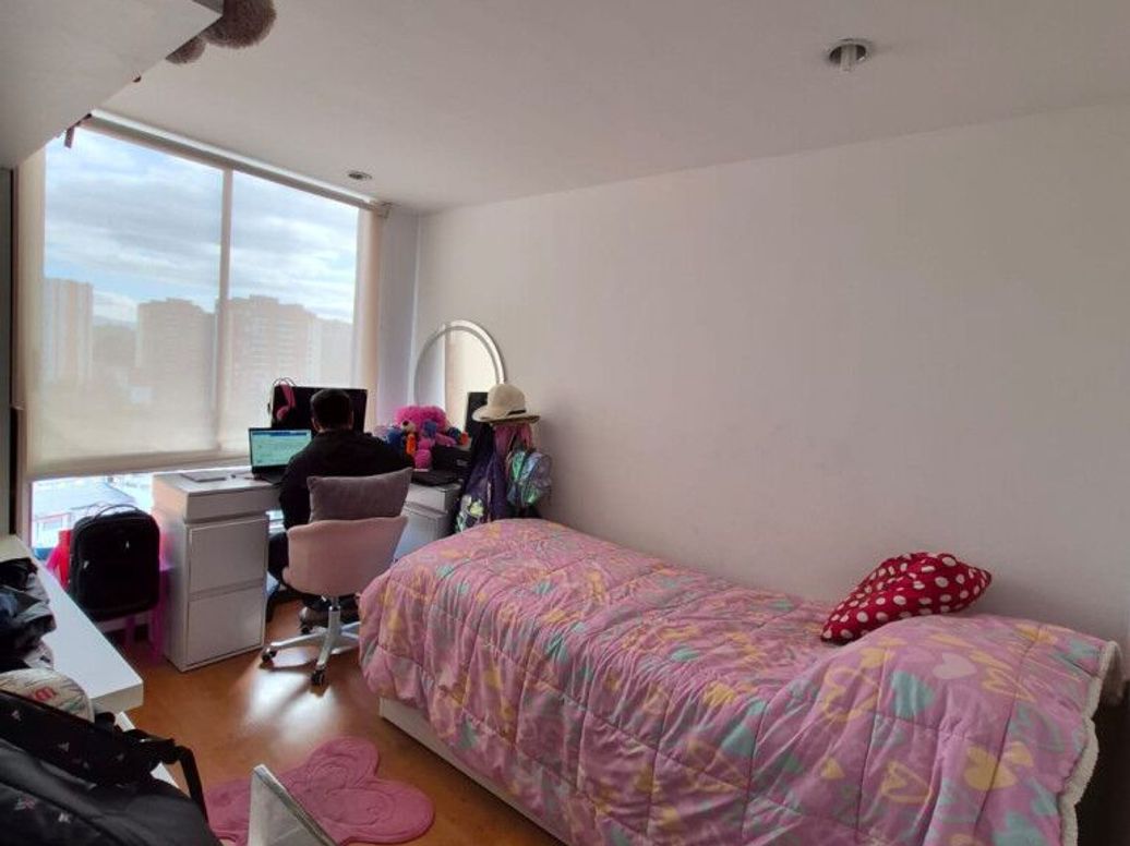Apartamento de 4 alcobas en venta en Ub. El Dorado, Bogotá, 127 m² · foto 10 de 20