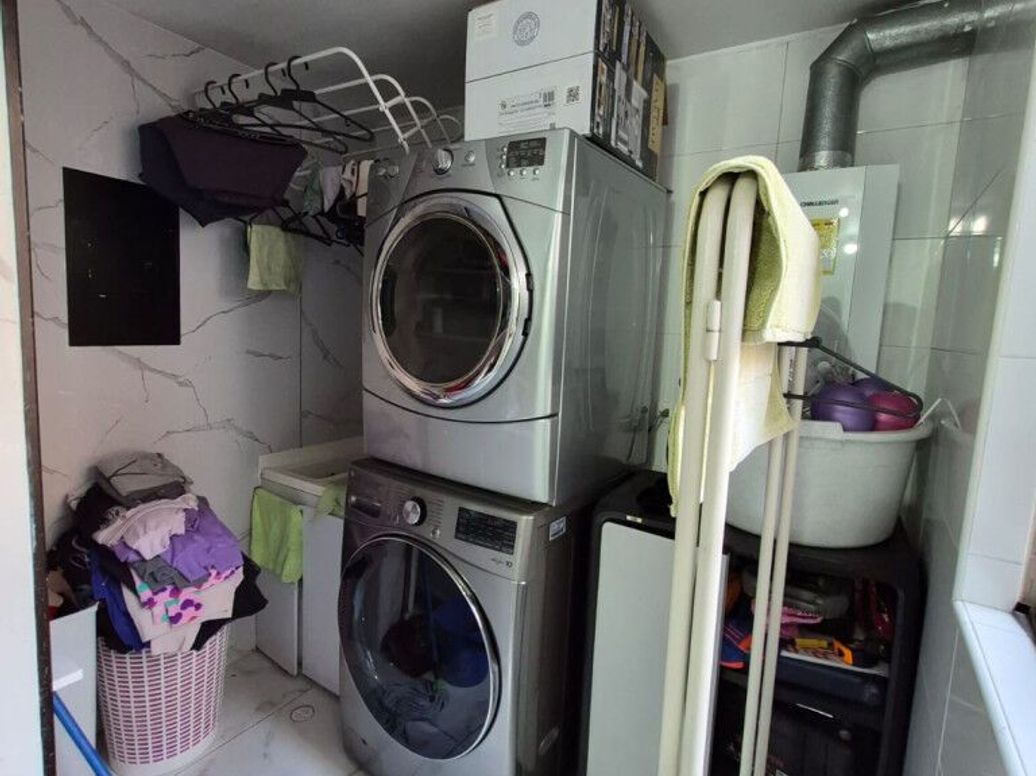 Apartamento de 4 alcobas en venta en Ub. El Dorado, Bogotá, 127 m² · foto 12 de 20