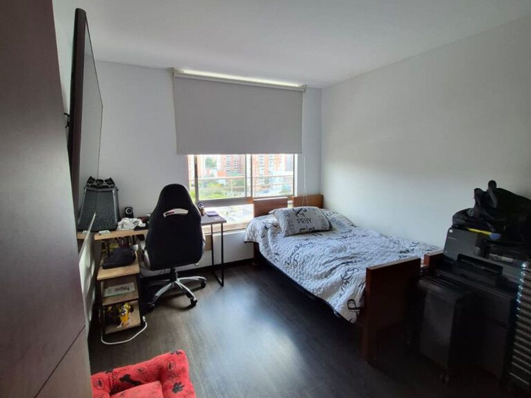 Apartamento de 4 alcobas en venta en Ub. El Dorado, Bogotá, 127 m² · foto 15 de 20