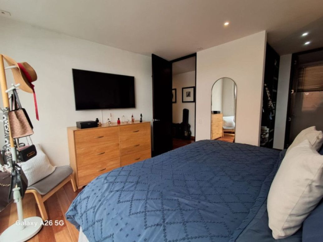 Apartamento de 2 alcobas en venta en Chico Norte Et. Ii, Bogotá, 104 m² · foto 12 de 18