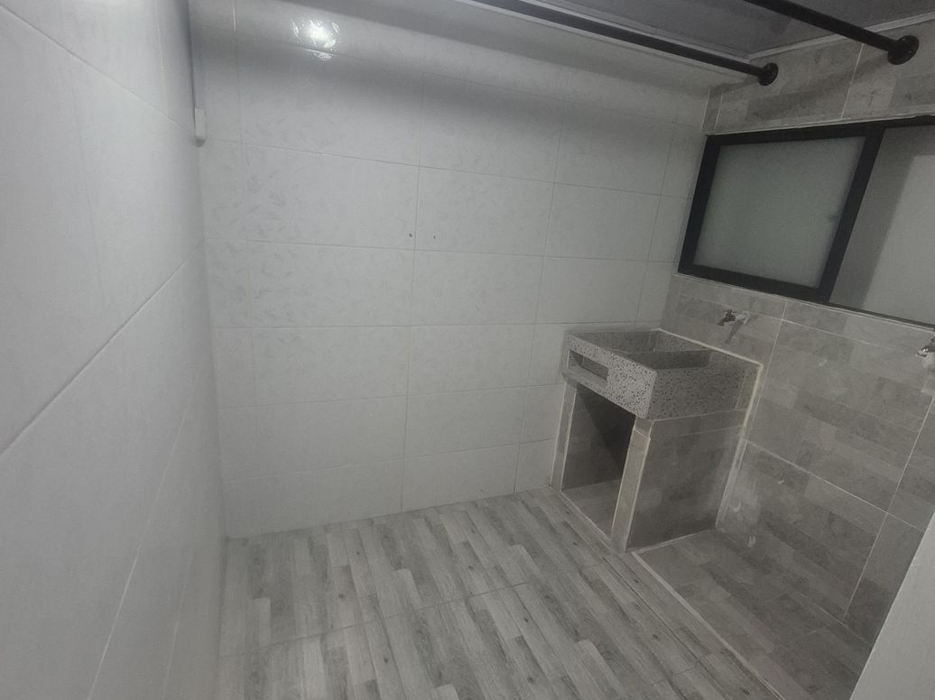 Apartamento de 3 alcobas en venta en Tabora, Bogotá, 68 m² · foto 3 de 20