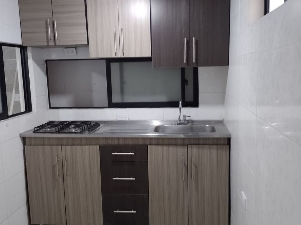 Apartamento de 3 alcobas en venta en Tabora, Bogotá, 68 m² · foto 2 de 20