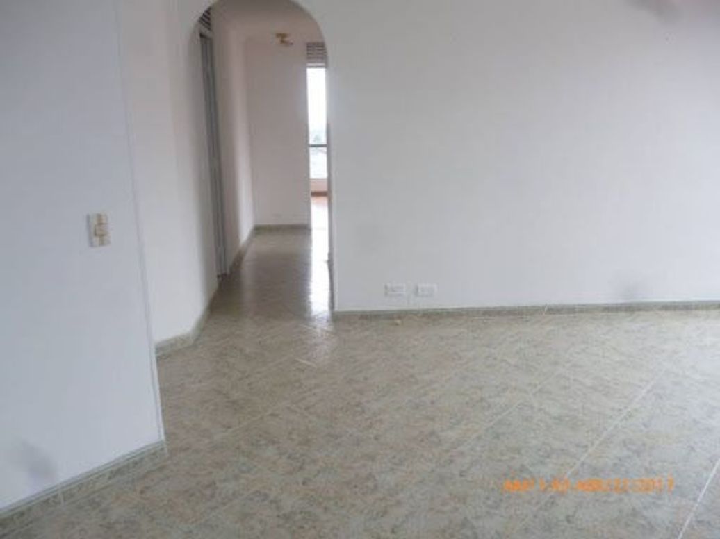 Apartamento de 3 alcobas en venta en Santa Cecilia Modelia, Bogotá, 61 m² · foto 5 de 20
