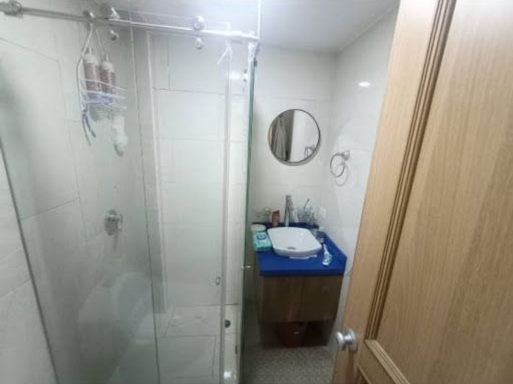 Apartaestudio en venta en La Macarena, Bogotá, 33 m² · foto 17 de 20