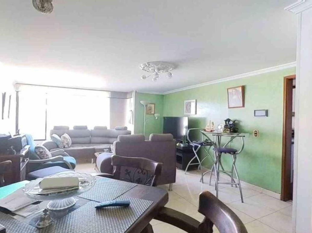 Apartamento de 3 alcobas en venta en Puente Largo, Bogotá, 92 m² · foto 4 de 19