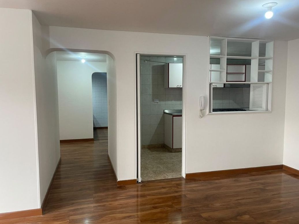 Apartamento en arriendo en Mónaco, Bogotá · foto 2 de 17